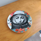 VyloEyes: Italian Vintage Face Wall Plate