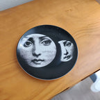 VyloEyes: Italian Vintage Face Wall Plate